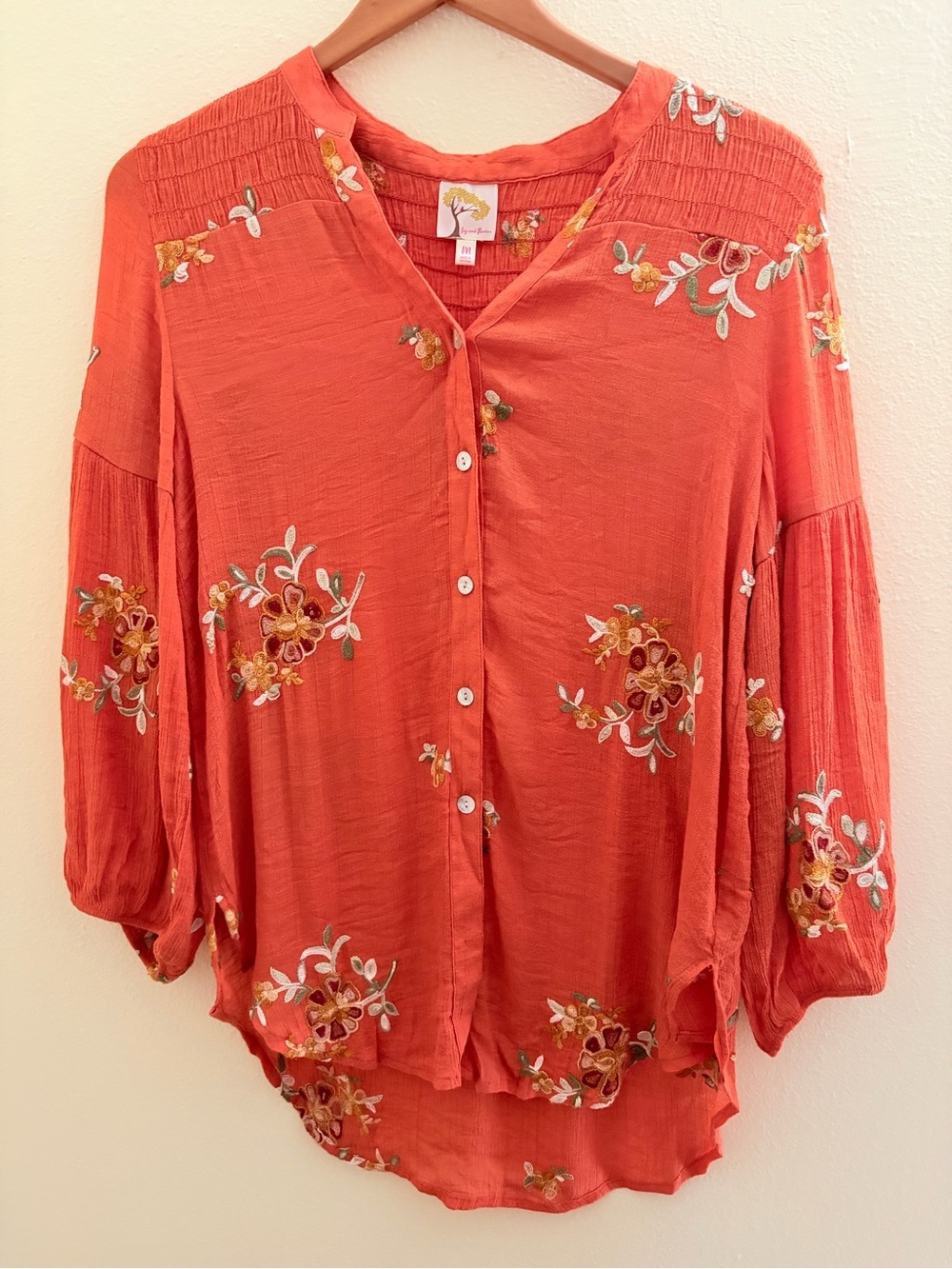 Fig & Flower Embroidered Boho Blouse Medium Coral Floral Peasant Top